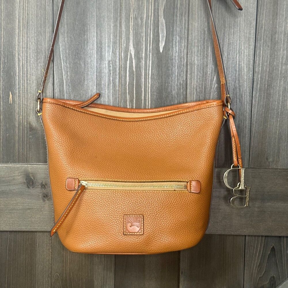 Dooney Bourke Caramel Brown Pebbled Leather Zip Crossbody Hobo Shoulder Bag  Sac